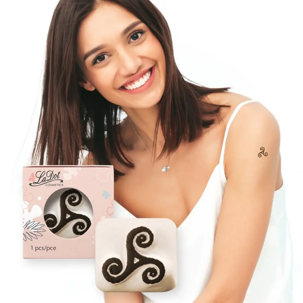 Tijdelijke tattoo Kleine Triskell 